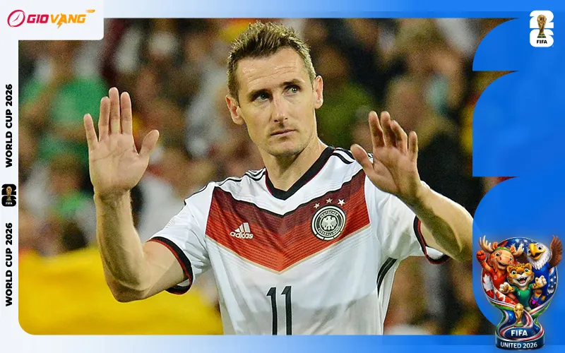 Klose là đại diện cho mẫu trung phong cắm cổ điển